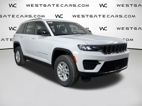 New 2025 Jeep Grand Cherokee Laredo image 44