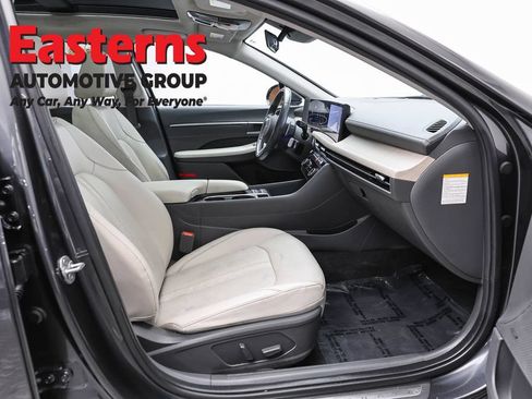 Used 2024 Hyundai Sonata Limited FWD image 25