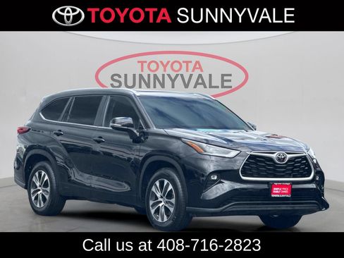 Used 2023 Toyota Highlander XLE FWD image 10