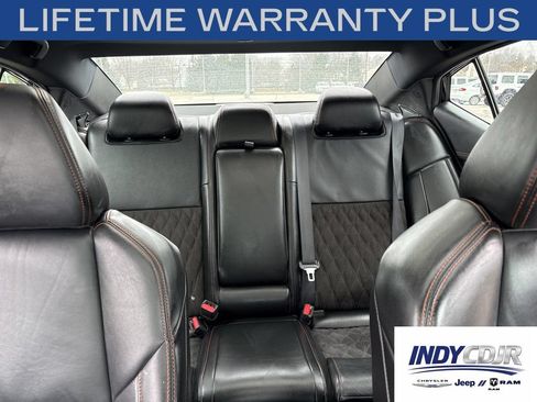Used 2023 Nissan Maxima SR w/ Sport Mat Group FWD image 13