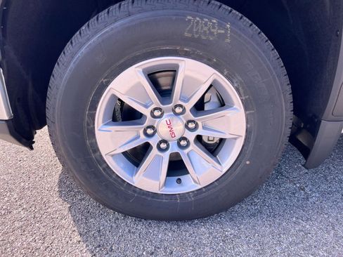 New 2026 GMC Sierra 1500 Pro w/ Pro Value Package image 12