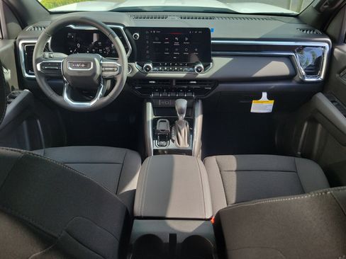 New 2026 GMC Canyon Elevation w/ Convenience Package RWD image 15