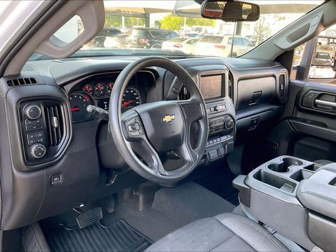 Certified 2025 Chevrolet Silverado 2500 Custom w/ Custom Value Package AWD/4WD image 17