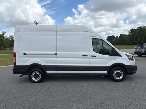 Used 2023 Ford Transit 250 148 High Roof RWD image 8