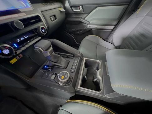 New 2025 Toyota Tacoma 4x4 Double Cab Hybrid image 21