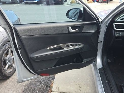 Used 2020 Kia Optima LX image 10