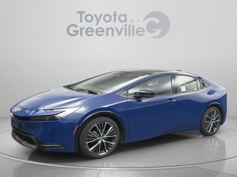 Used 2025 Toyota Prius Limited w/ Limited Premium Package FWD image 1