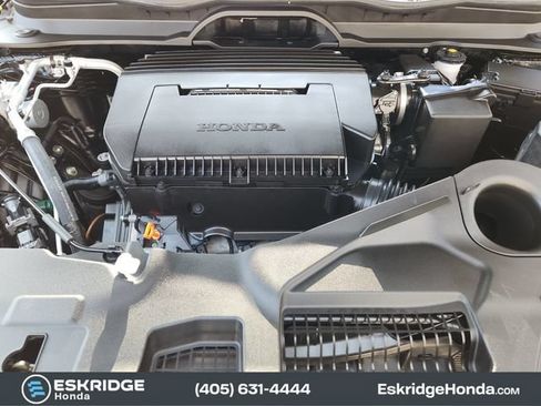 Used 2025 Honda Pilot Touring image 33