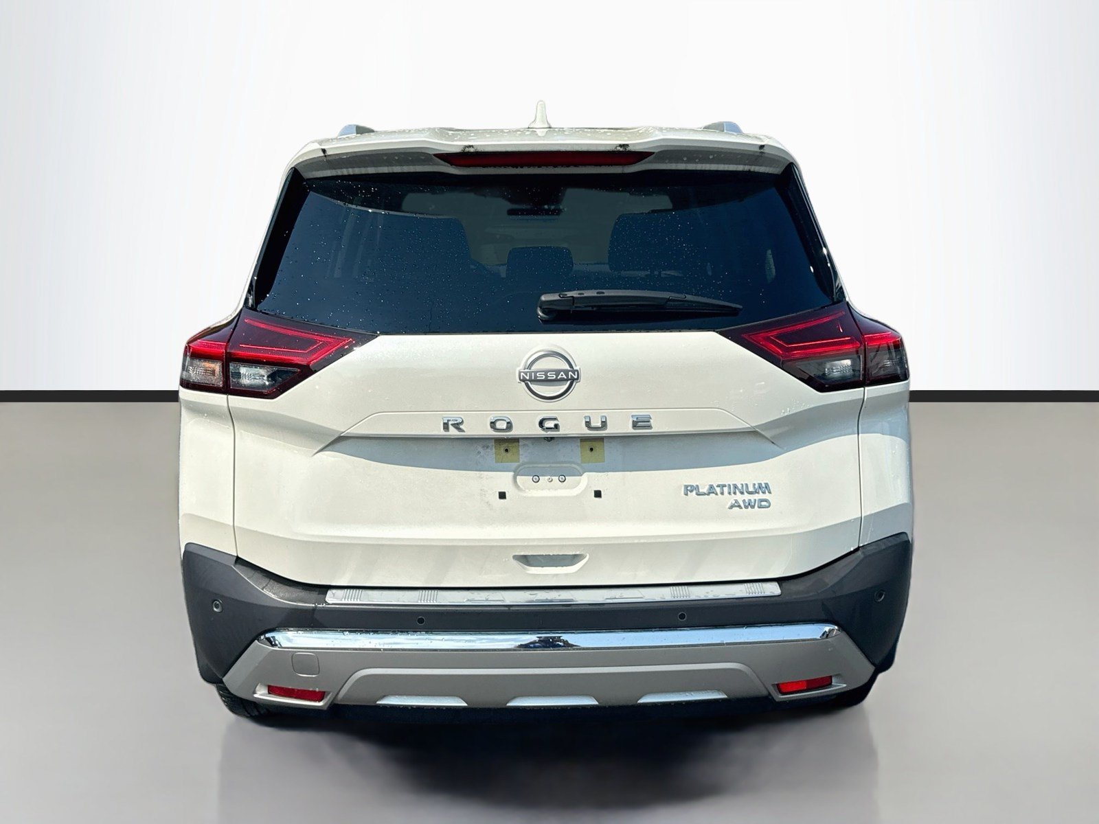 Used 2023 Nissan Rogue Platinum w/ Platinum Premium Package AWD/4WD image 6