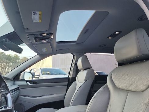 Used 2023 Hyundai Palisade SEL image 18