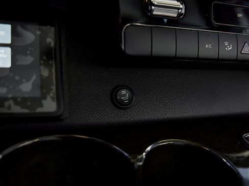 Used 2019 Mercedes-Benz Sprinter 144 image 62