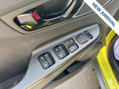 Used 2020 Hyundai Kona Limited image 18