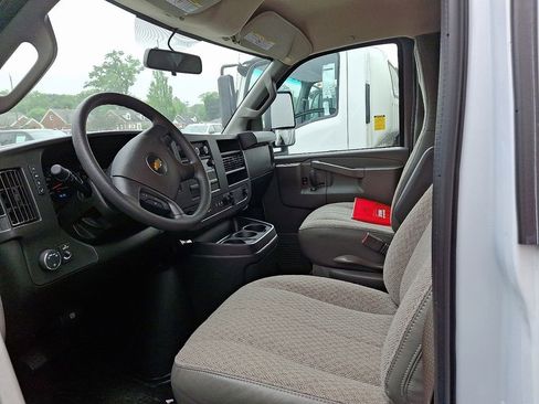 New 2025 Chevrolet Express 3500 w/ Power Convenience Package RWD image 8
