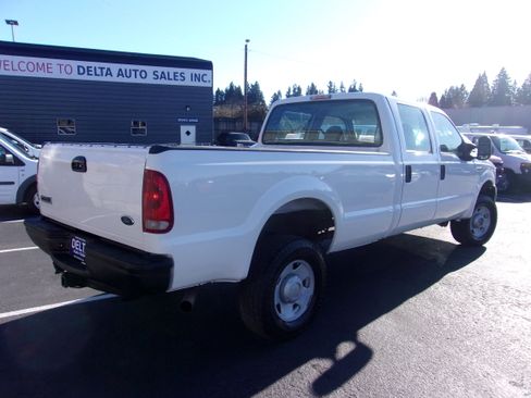 Used 2006 Ford F350 XL image 7
