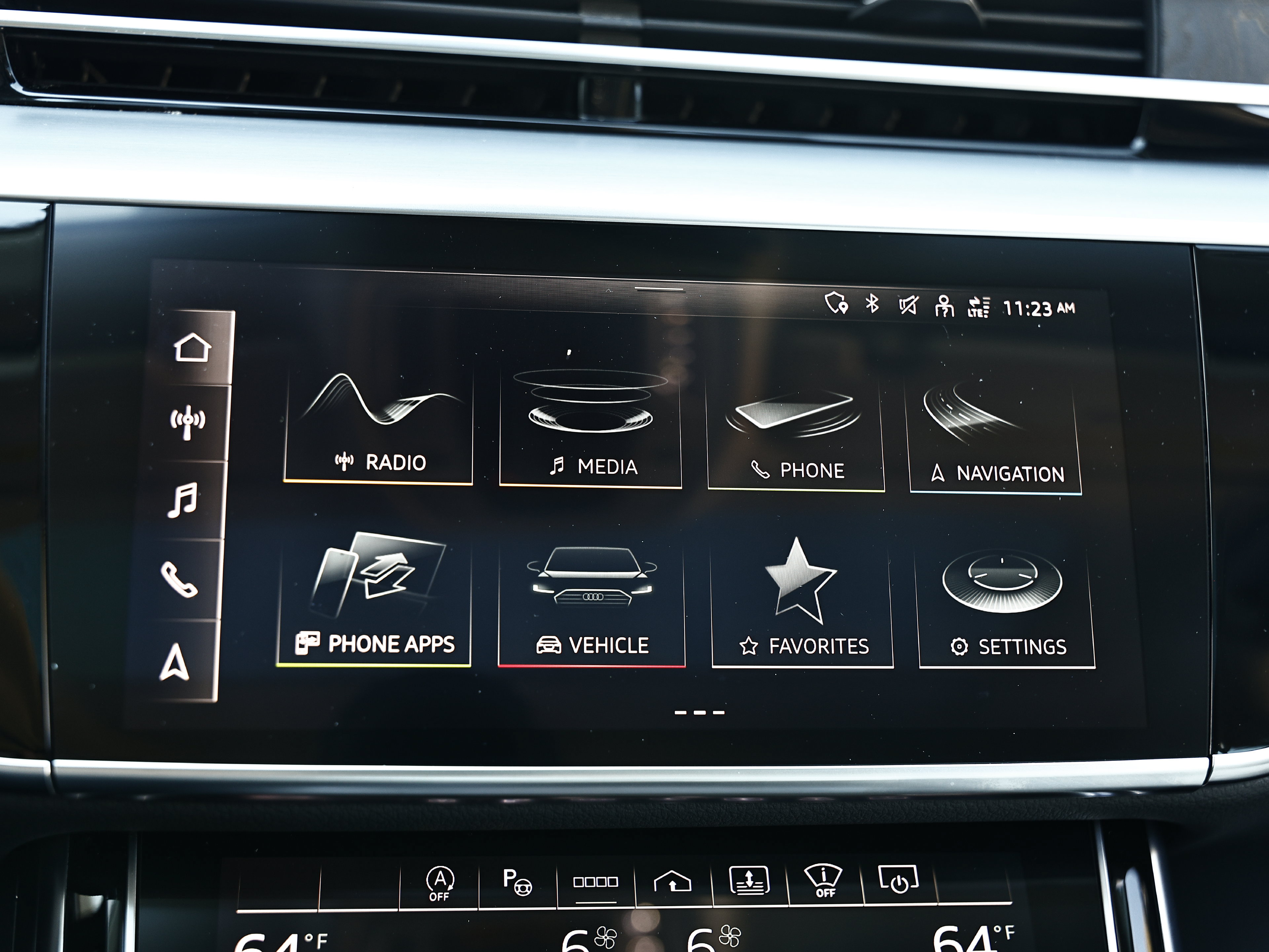 Used 2023 Audi A8 L 3.0T w/ Comfort Plus Package AWD/4WD image 36