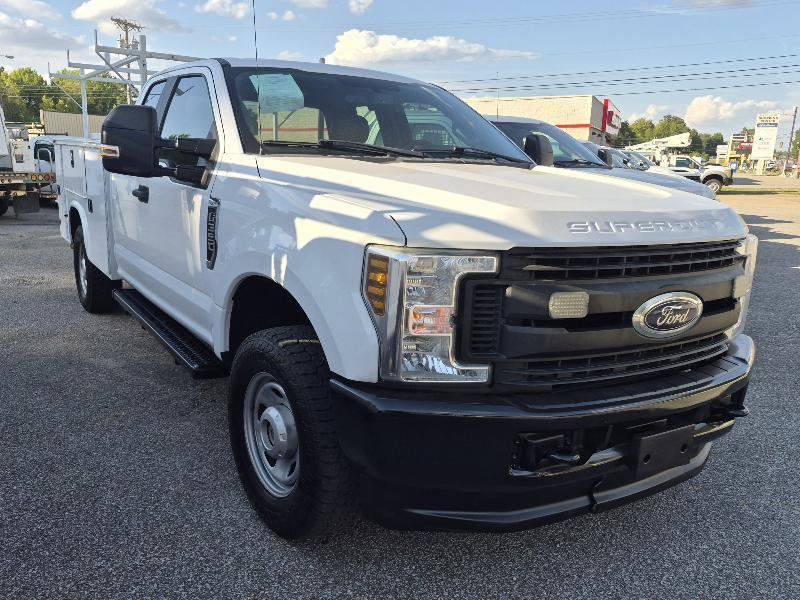Used 2019 Ford F350 XL w/ Power Equipment Group AWD/4WD image 4