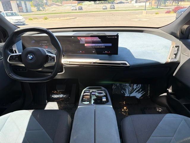 Used 2023 BMW iX xDrive50 w/ Convenience Package AWD/4WD image 19