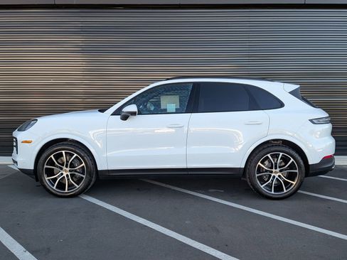 New 2026 Porsche Cayenne image 2