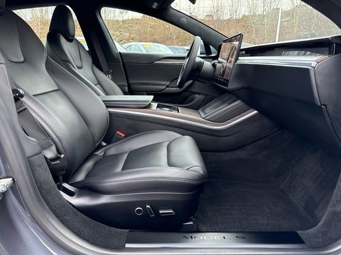 Used 2022 Tesla Model S Standard Range image 37
