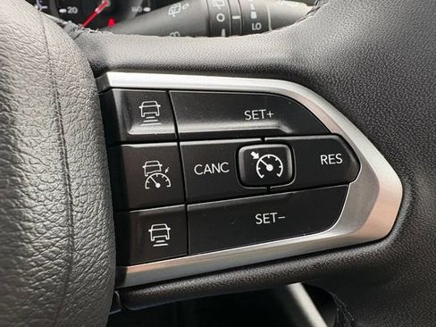 Used 2025 Jeep Compass Limited AWD/4WD image 25
