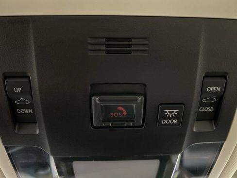 Used 2022 Lexus ES 300h w/ Accessory Package 2 FWD image 12
