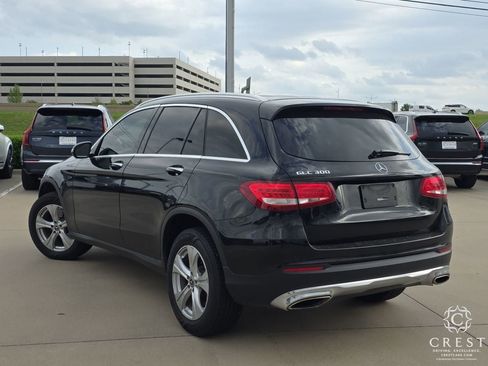 Used 2018 Mercedes-Benz GLC 300 image 3