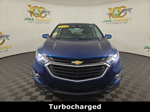 Used 2020 Chevrolet Equinox LT image 2
