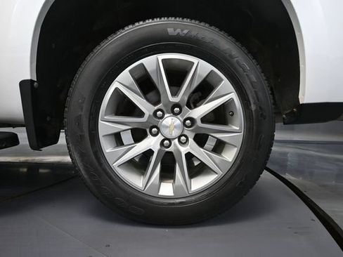 Used 2020 Chevrolet Silverado 1500 High Country AWD/4WD image 13
