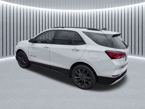 Used 2024 Chevrolet Equinox RS AWD/4WD image 13