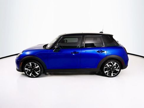 New 2026 MINI Cooper 4-Door Hardtop FWD image 8