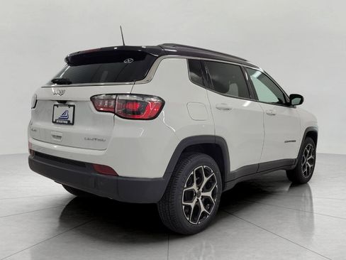 Used 2025 Jeep Compass Limited AWD/4WD image 19