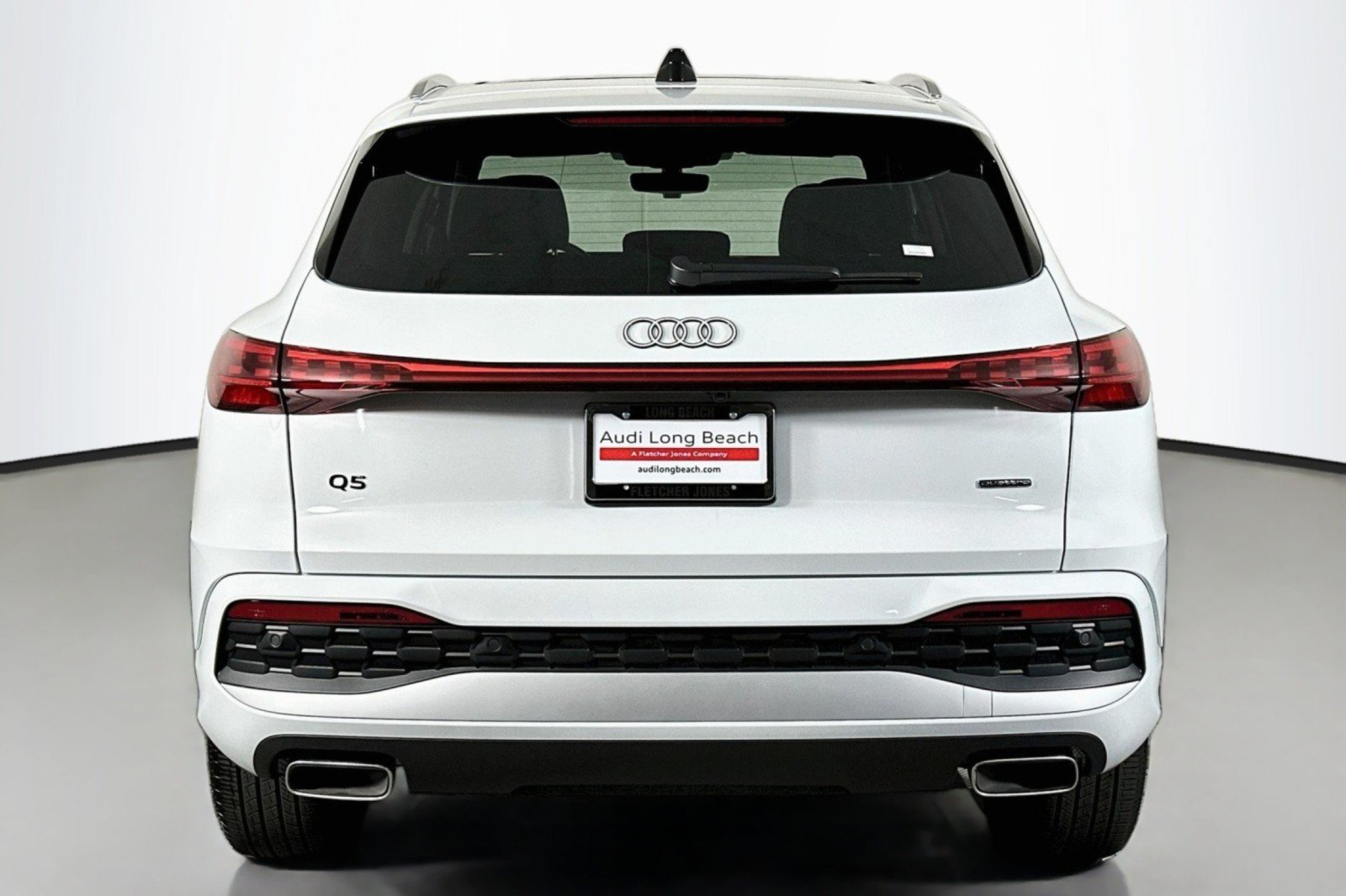 Used 2026 Audi Q5 Premium w/ Convenience Package AWD/4WD image 3