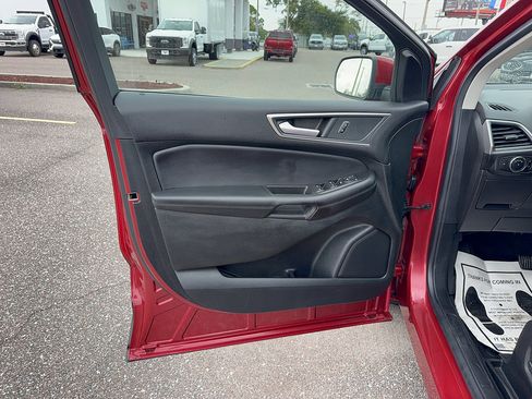 Certified 2023 Ford Edge SEL w/ Convenience Package AWD/4WD image 8
