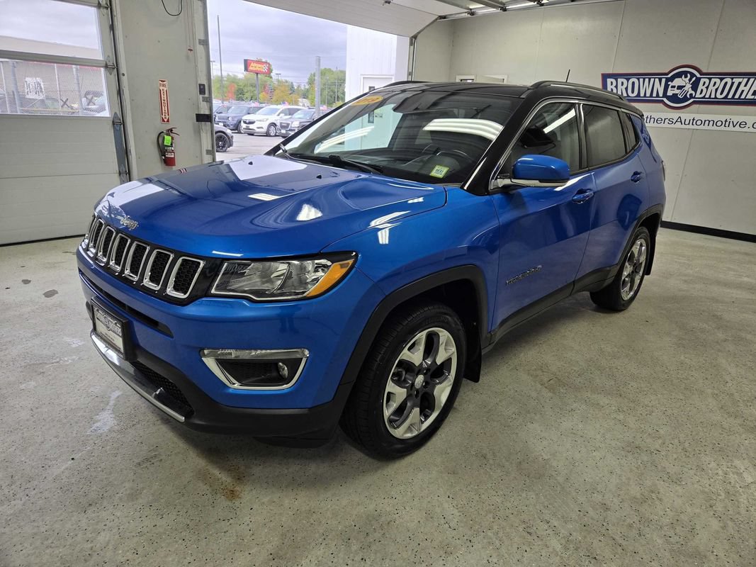 Used 2019 Jeep Compass Limited AWD/4WD image 2
