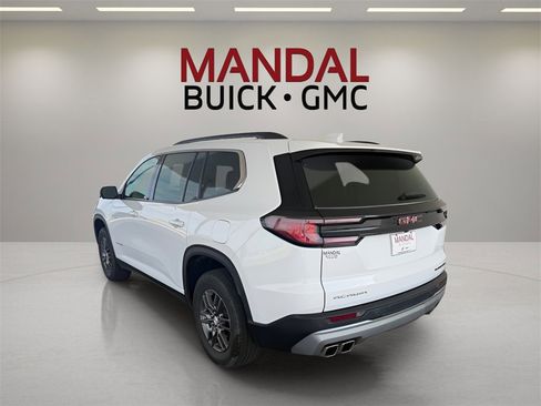 Used 2025 GMC Acadia Elevation image 7