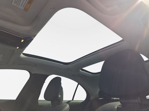 Certified 2024 Mercedes-Benz E 350 4MATIC Sedan image 29