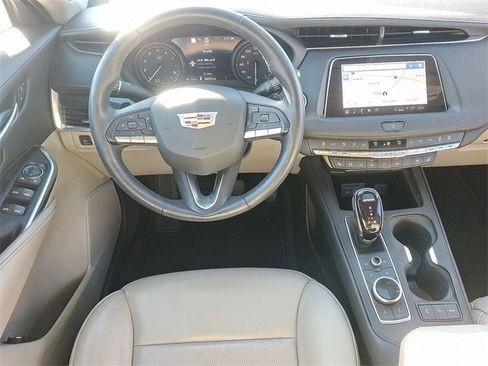 Certified 2023 Cadillac XT4 Premium Luxury w/ Technology Package image 11