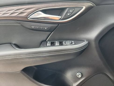 Used 2023 Buick Envision Avenir FWD image 25