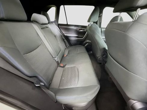 Certified 2024 Toyota RAV4 SE w/ Convenience Package AWD/4WD image 29