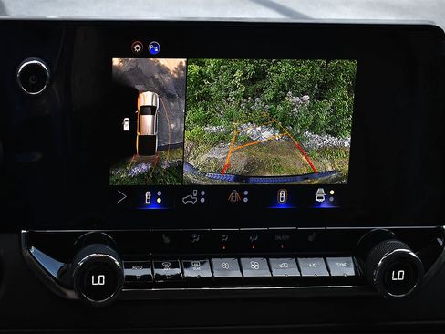 New 2026 Chevrolet Colorado Trail Boss AWD/4WD image 17