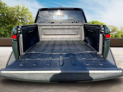 Used 2023 Rivian R1T Adventure Dual AWD/4WD image 7