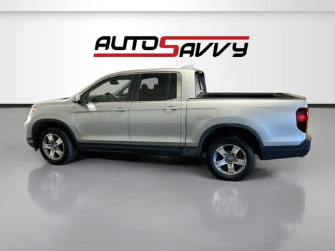 Used 2025 Honda Ridgeline RTL+ image 4