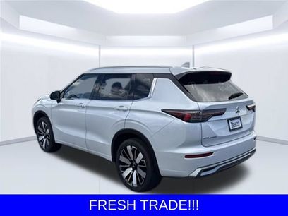 Used 2025 Mitsubishi Outlander SEL