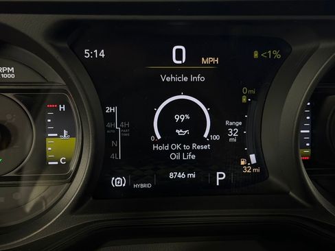 Used 2024 Jeep Wrangler Unlimited AWD/4WD image 19