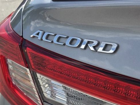 Used 2022 Honda Accord Sport image 34
