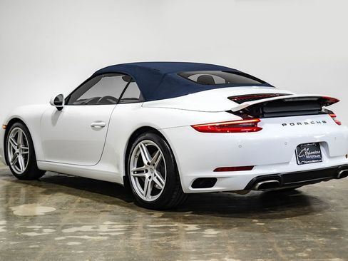 Used 2017 Porsche 911 Carrera image 12