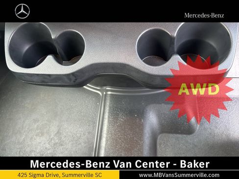 Used 2024 Mercedes-Benz Sprinter 2500 image 31