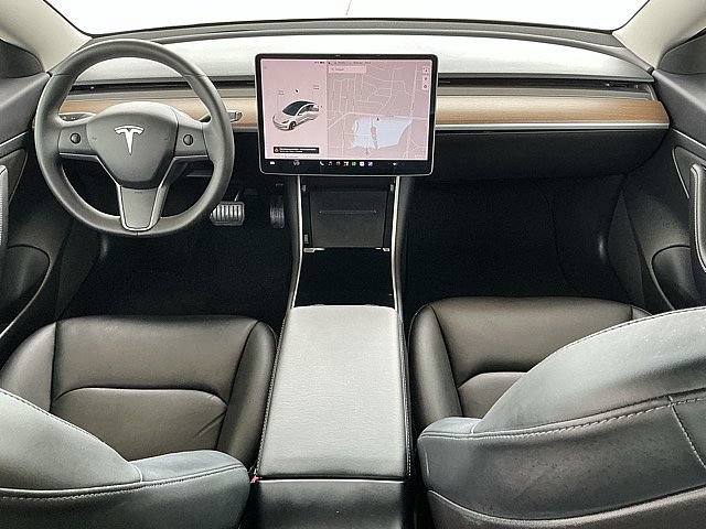 Used 2020 Tesla Model 3 RWD image 15