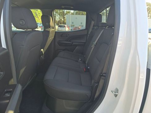 Used 2024 Chevrolet Colorado W/T w/ WT Convenience Package II image 25