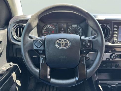 Used 2022 Toyota Tacoma SR w/ SR Convenience Package RWD image 31